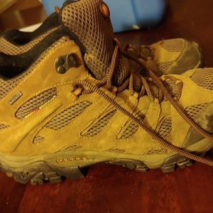 Merrell Moab Mid Waterproof Hiking Boots 11.5 Mens